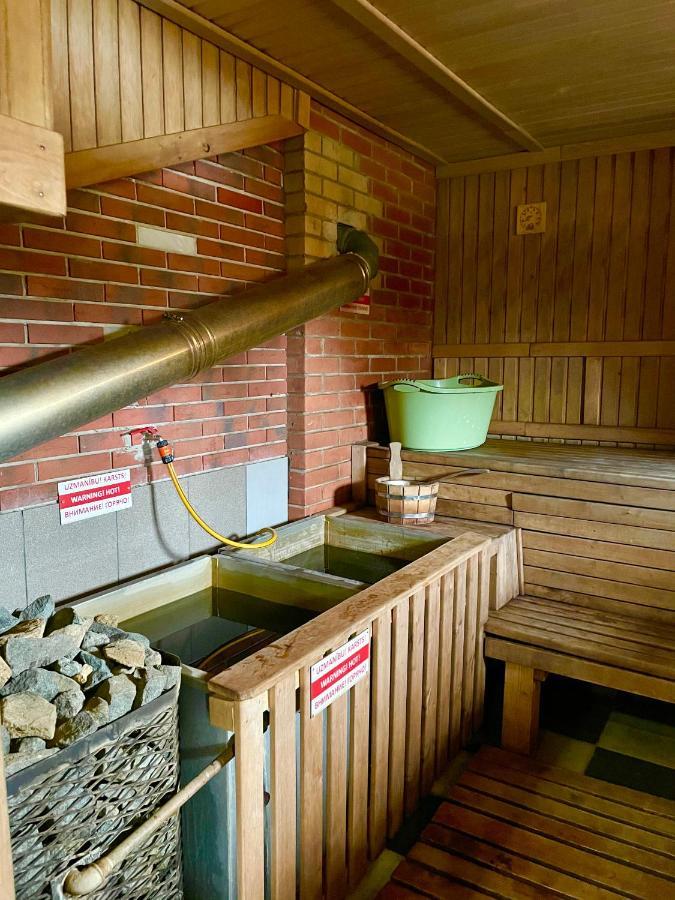 Piejuras Nams Ķesterciems Exterior foto
