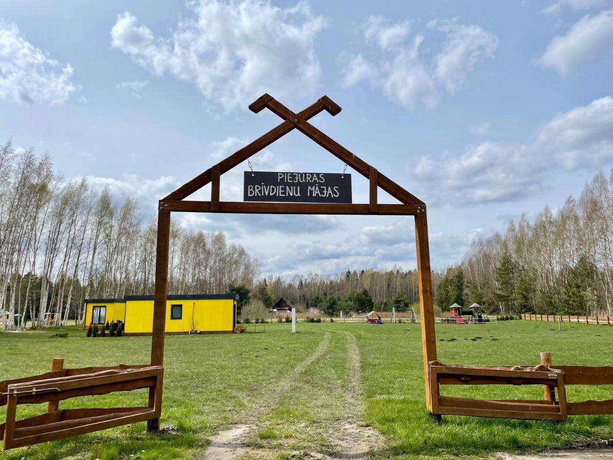 Piejuras Nams Ķesterciems Exterior foto